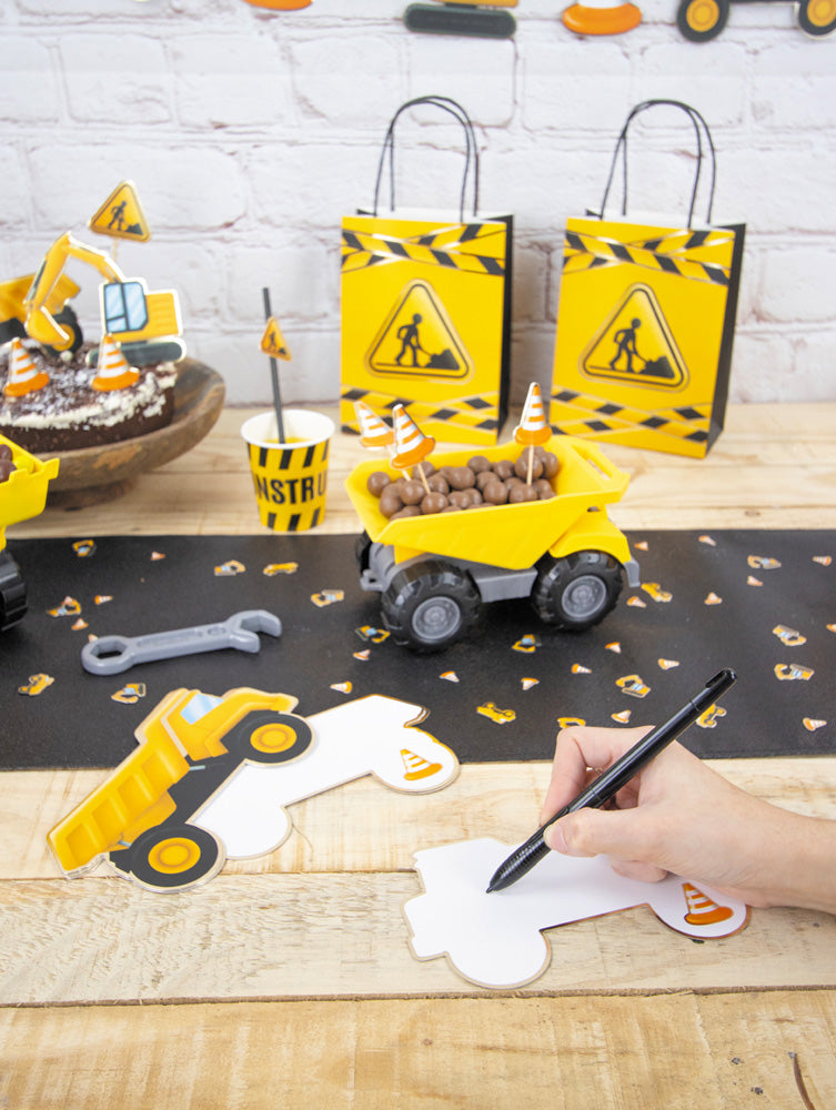 Dāvanu maisiņi būvdarbu tematikā (x4)