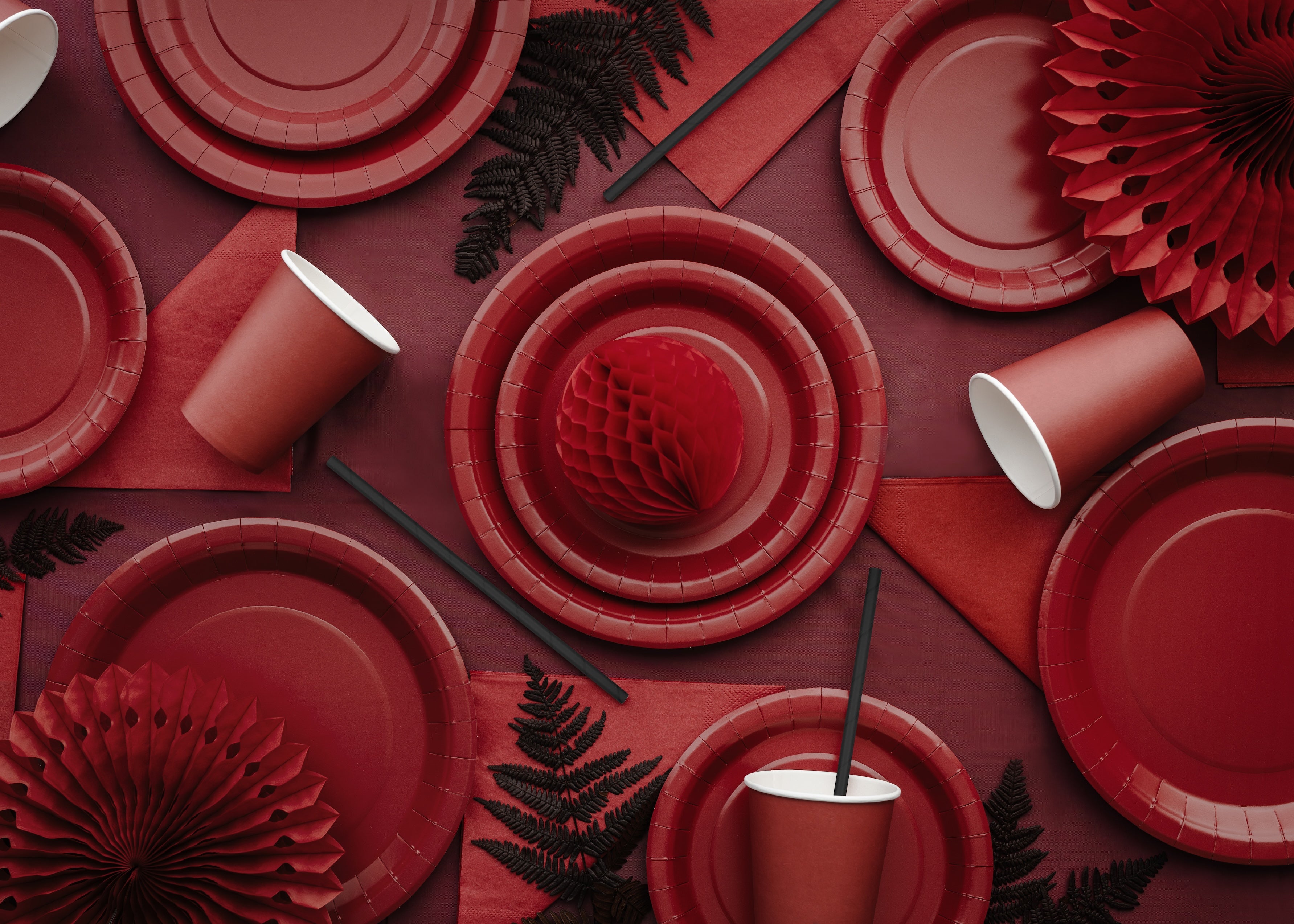 Galdauts - tumši sarkanā krāsā